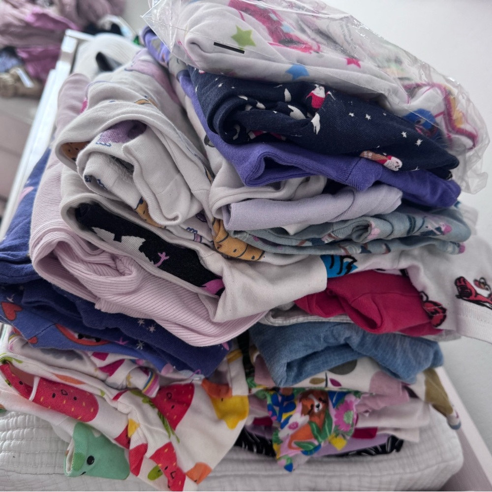 Colorful Kids' Pajama Set - Picture 2 of 2